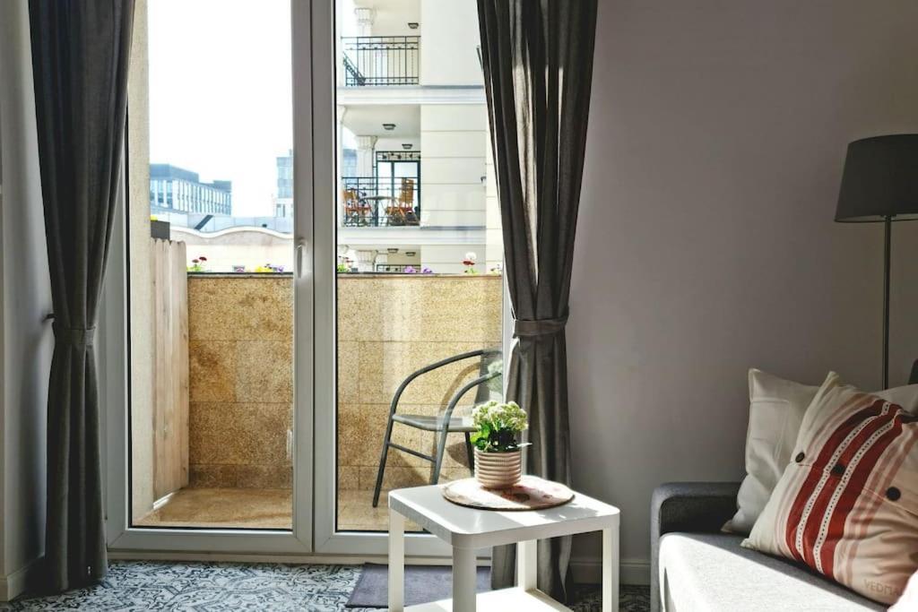 Apartament Zachodni Z Balkonem 4 Osoby Warsaw Exterior photo