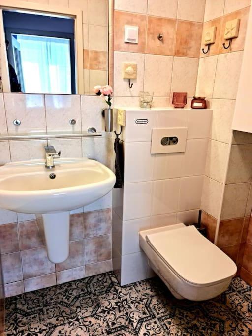 Apartament Zachodni Z Balkonem 4 Osoby Warsaw Exterior photo